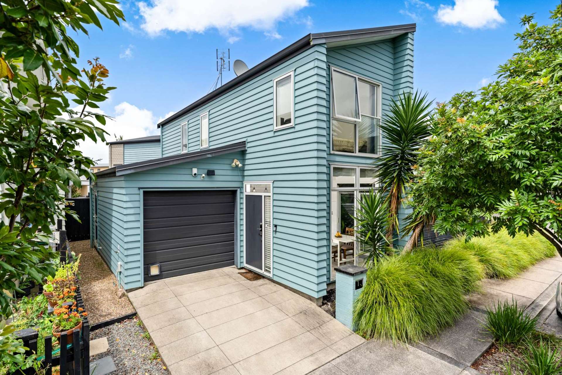 7 Torea Tai Road Hobsonville_0