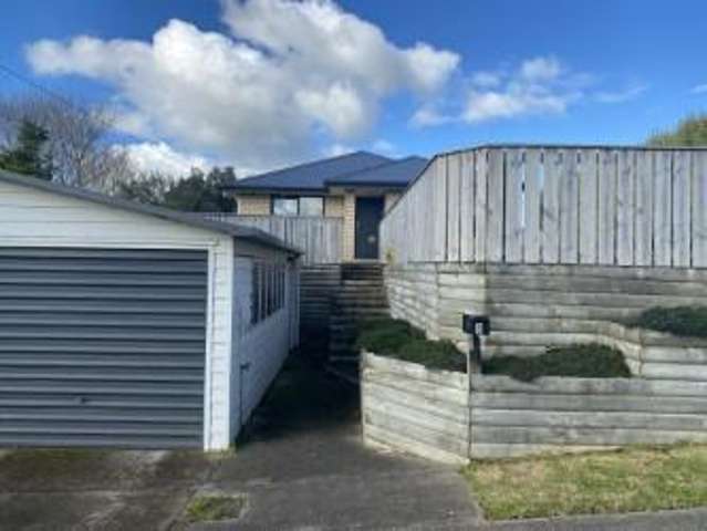 8 Gladstone Street Hawera_1