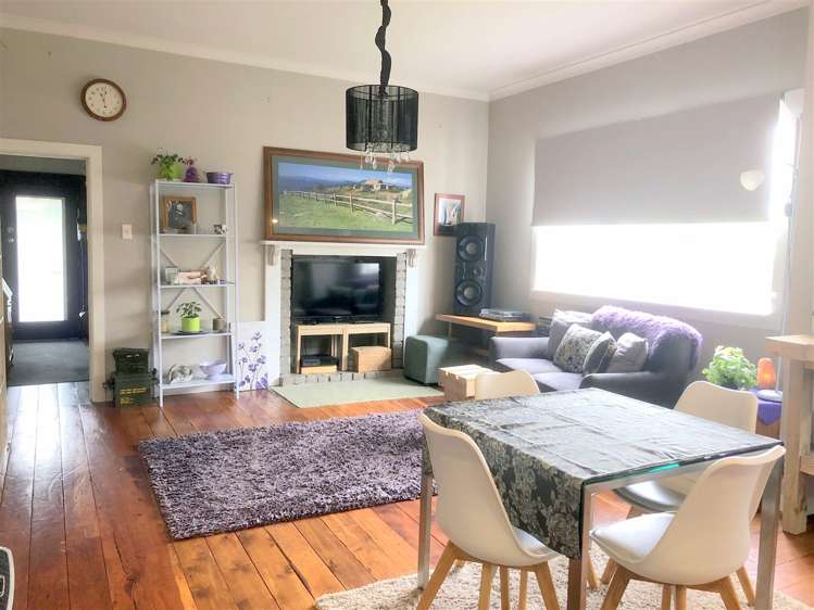 11 Saint Clair Street Takapau_3