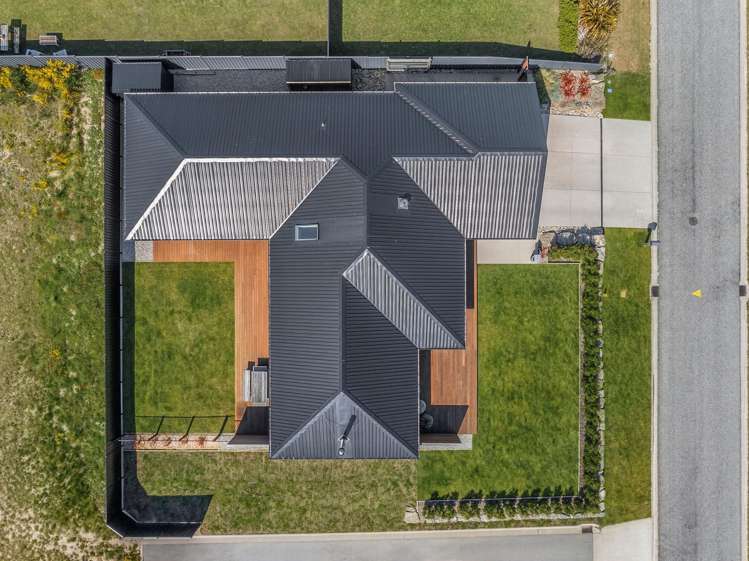 9 Brewster Crescent Lake Hawea_23