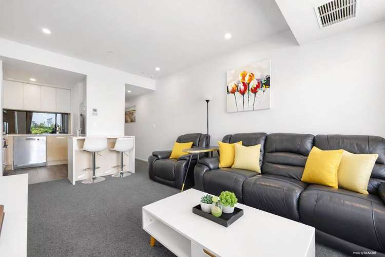 1506/70 Anzac Avenue City Centre_1