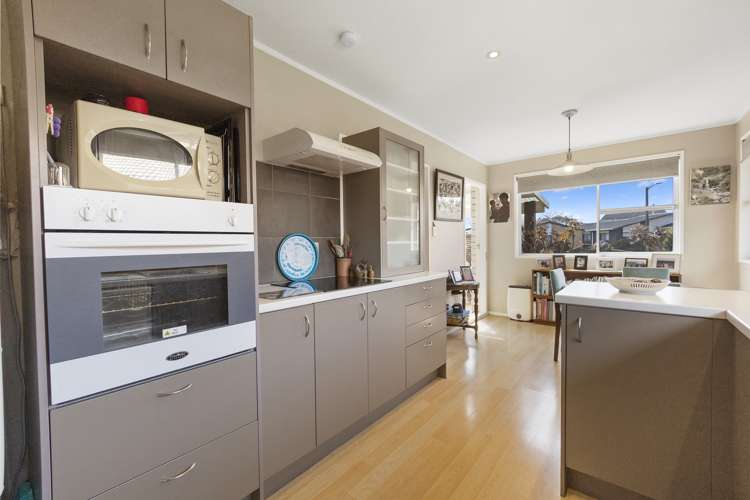 5 Kestrel Crescent Matamata_7