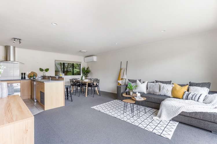 29/8 Flynn Street Birkdale_7