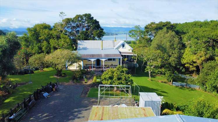 55 Creamery Road Kohukohu_13