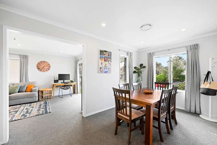 1 Birch Hill Place Dinsdale_3