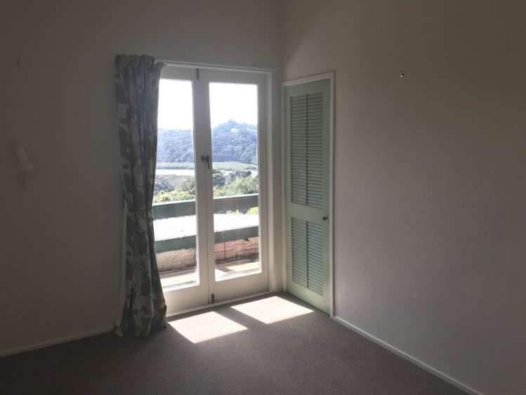 65 Laingholm Drive Laingholm_4