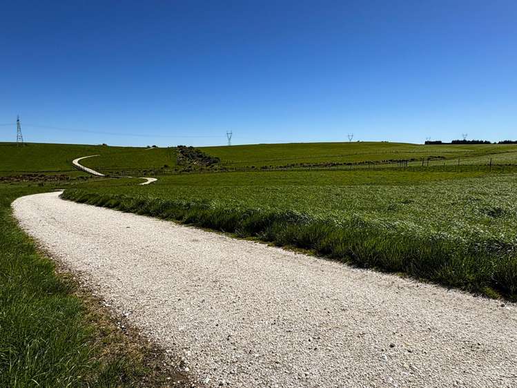 461 Cross Road Pebbly Hill_18