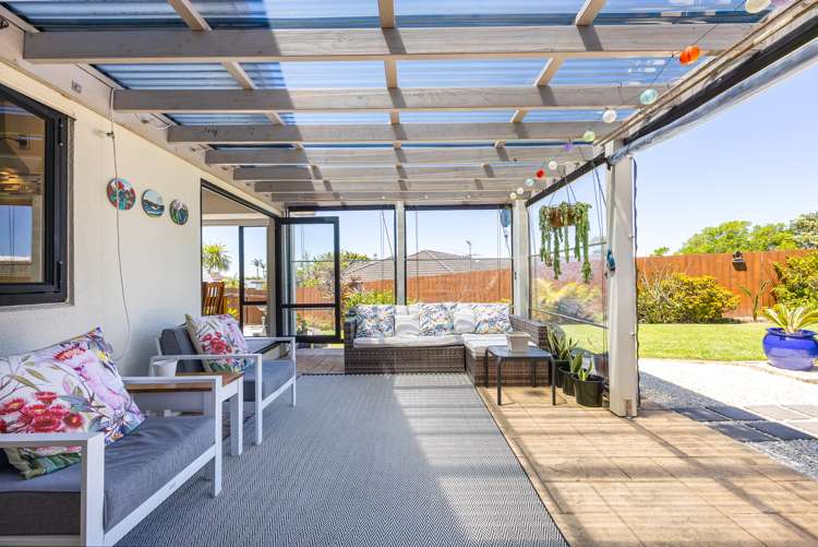 5 Alec Craig Way Gulf Harbour_20