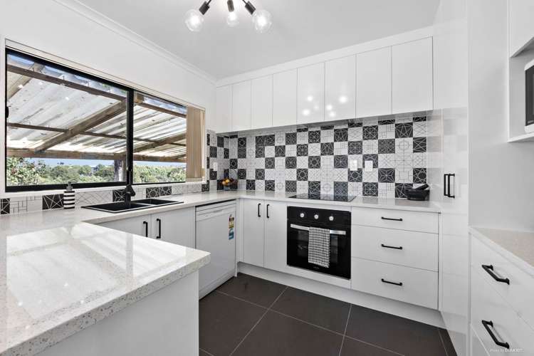 46 Crossandra Drive Mangere_5