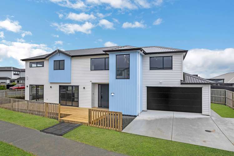 2 Whata Street Clarks Beach_30