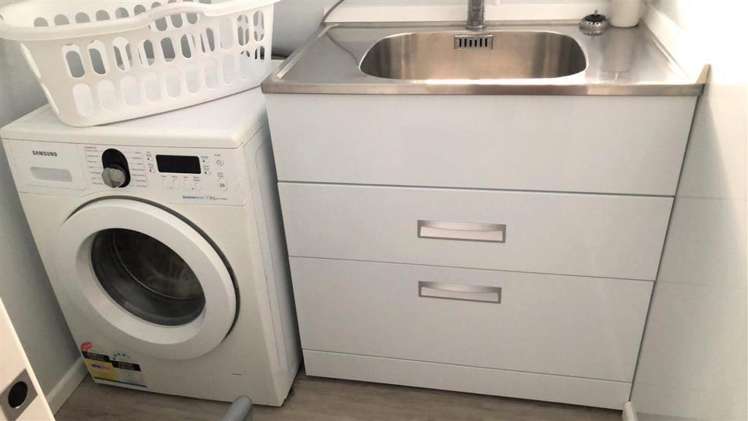 4 Houghton Crescent Redwoodtown_8