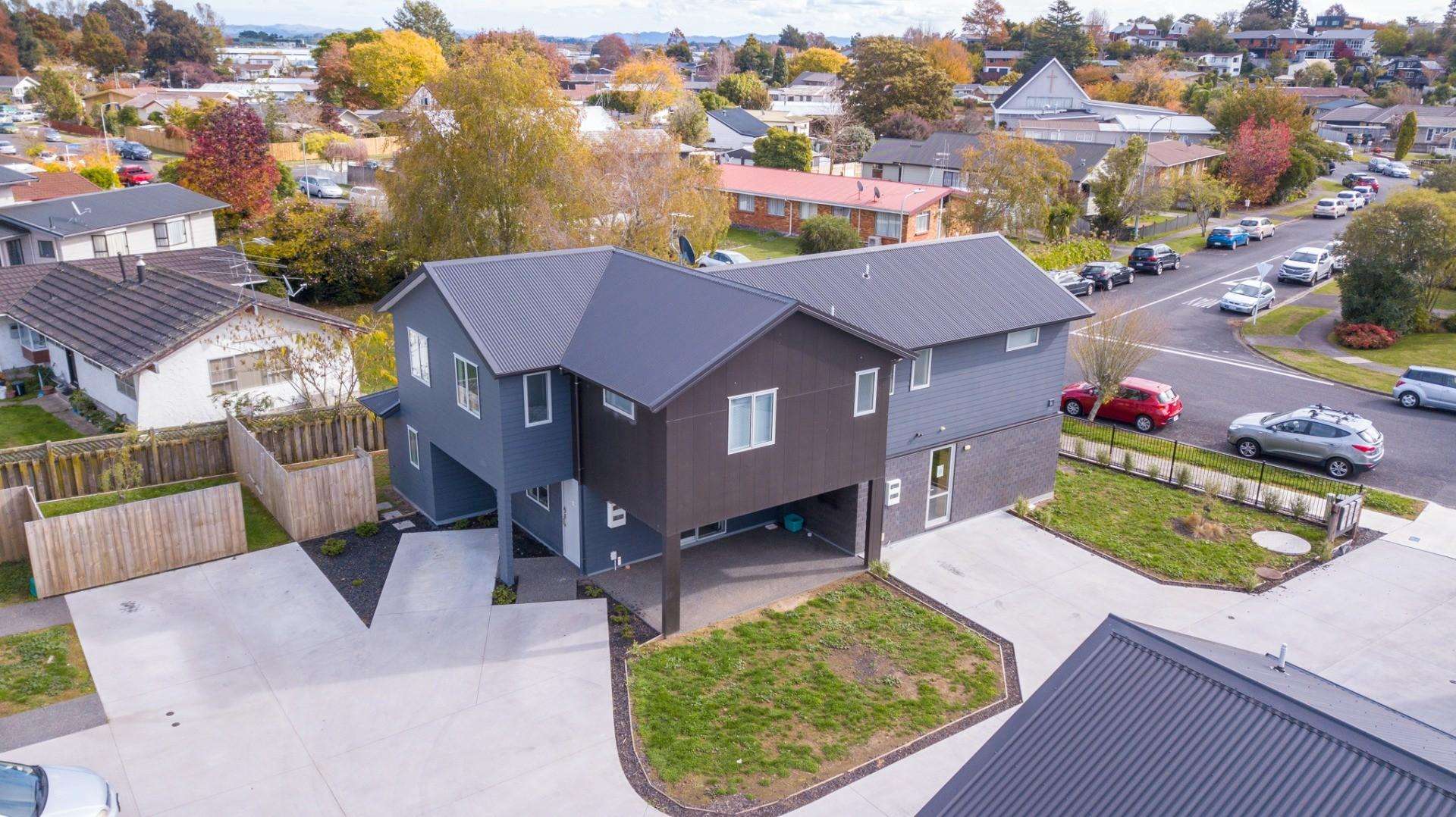 1/9 Hibiscus Avenue Hamilton Lake_0