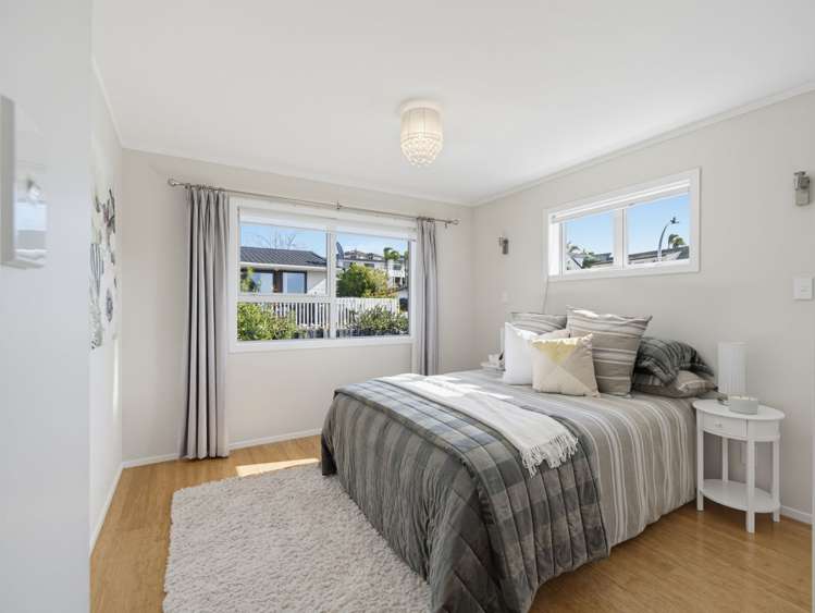 35 Albatross Road Red Beach_14
