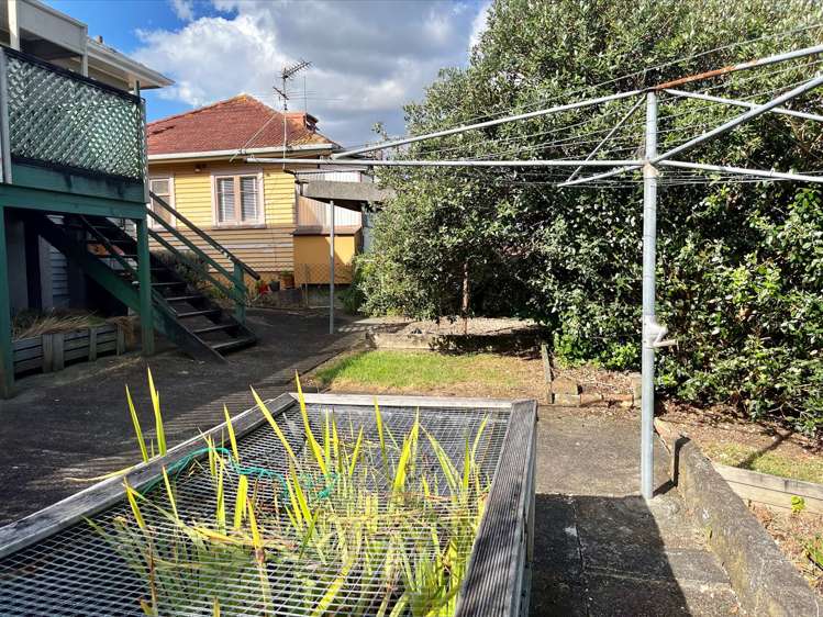 27 Tiverton Road Avondale_14