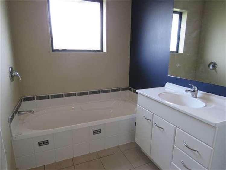 22 Caudron Road Wigram_13