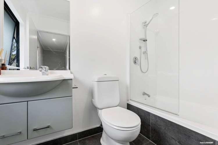 4/30 Roanoke Way Albany_12