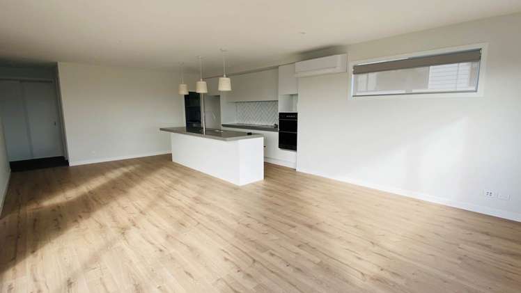 3 Waititiro Rise Stanmore Bay_5