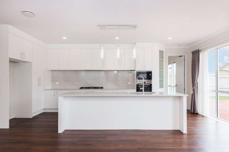 35 Rosewell Crescent Flat Bush_7