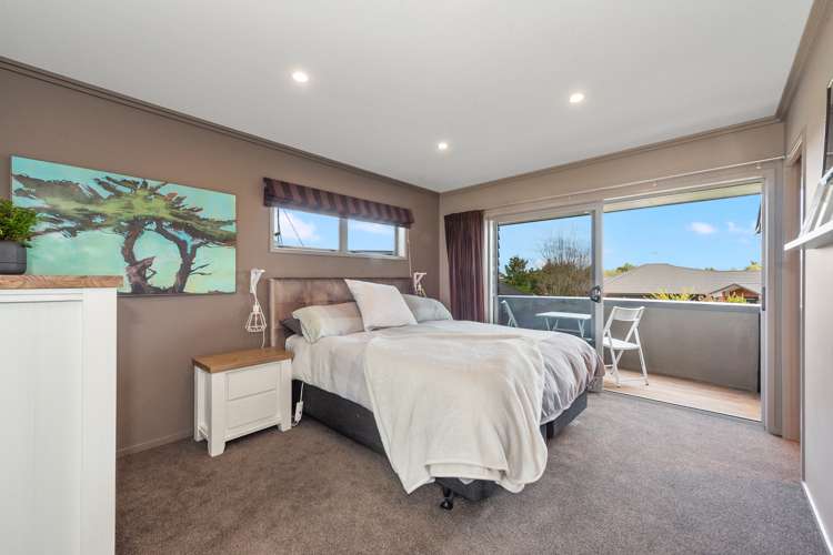 7 Merlin Close Huntington_14