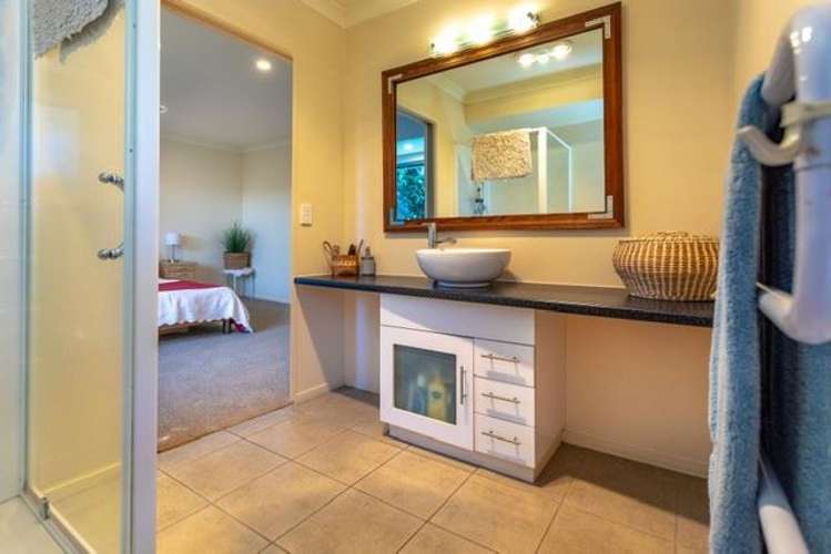 114 Alexander Close Thames_23