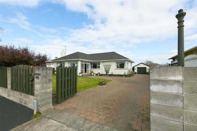 229 Glover Road Hawera_4