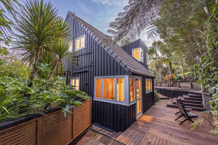 27 Rosecamp Road Beach Haven_21