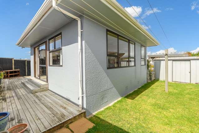 5a Glenn Terrace Otumoetai_2