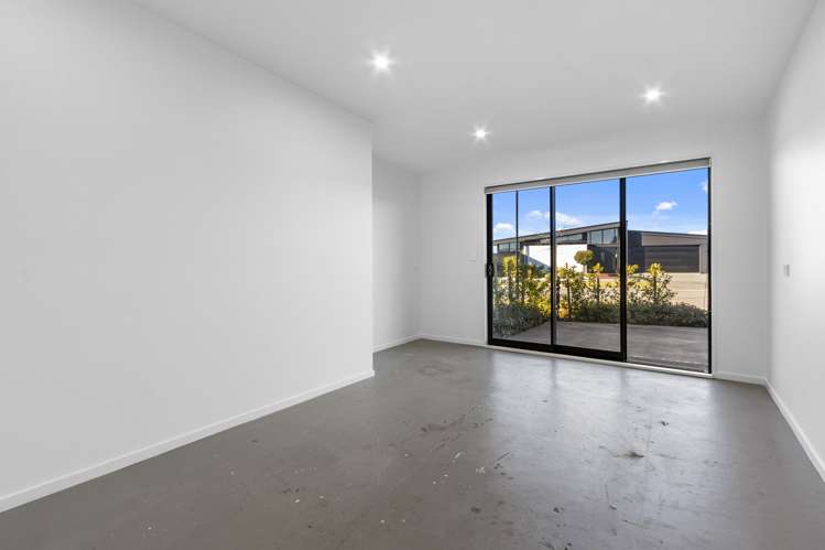 7 Leader Street Marshland_11