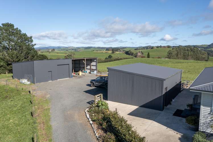 272 Ngutunui Road Puketotara_14