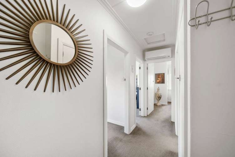 96 Easther Crescent Kew_6