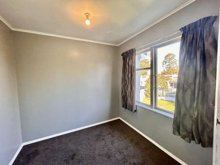 32 Longfellow Avenue Maraenui_5