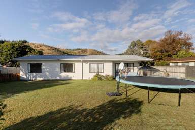 250 Valley Road_1