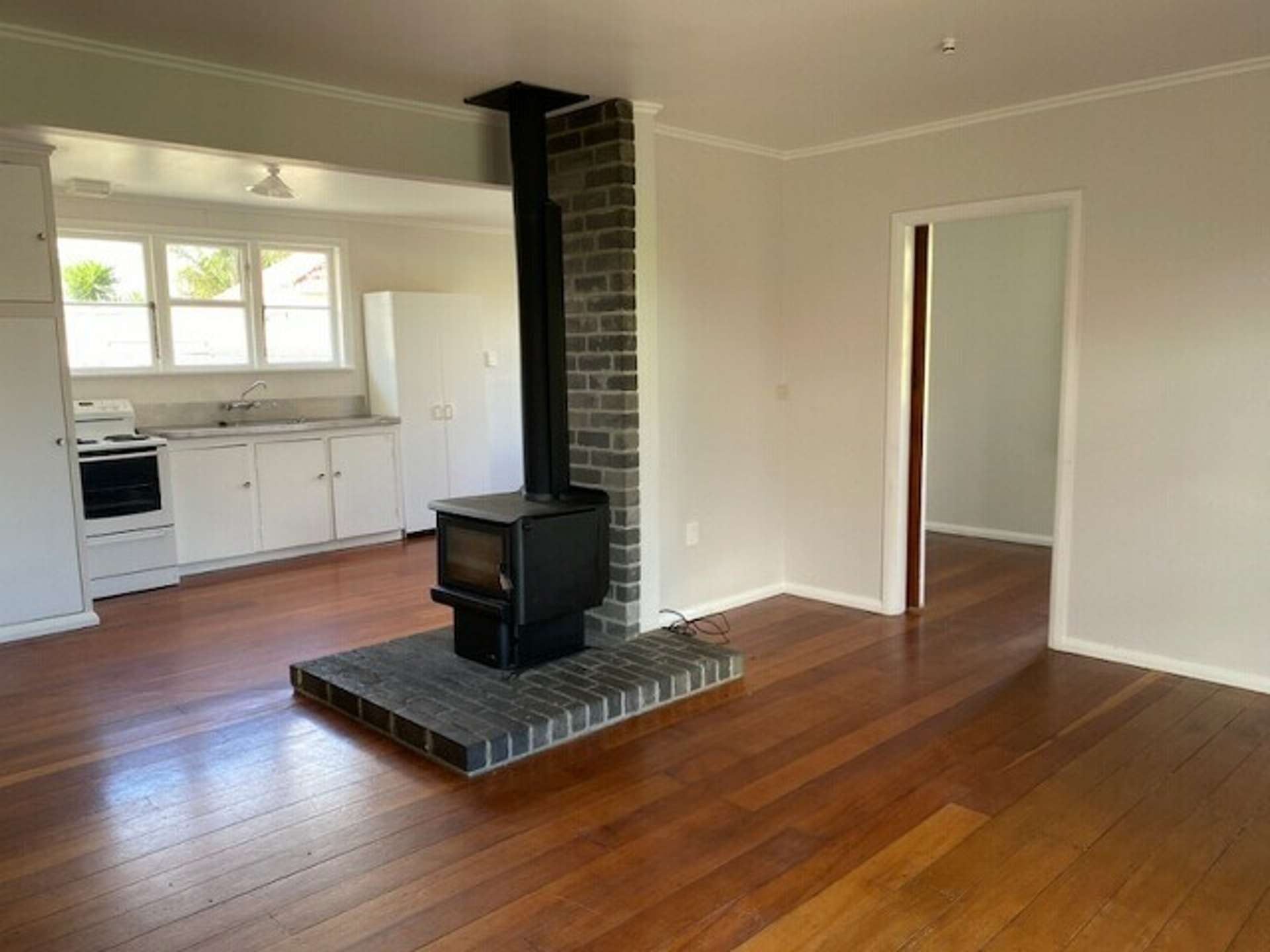 4 Chapman Crescent 10767_0