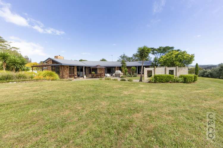 1226 State Highway 16 Waimauku_21