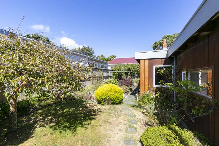 39 Lucknow Terrace Khandallah_18