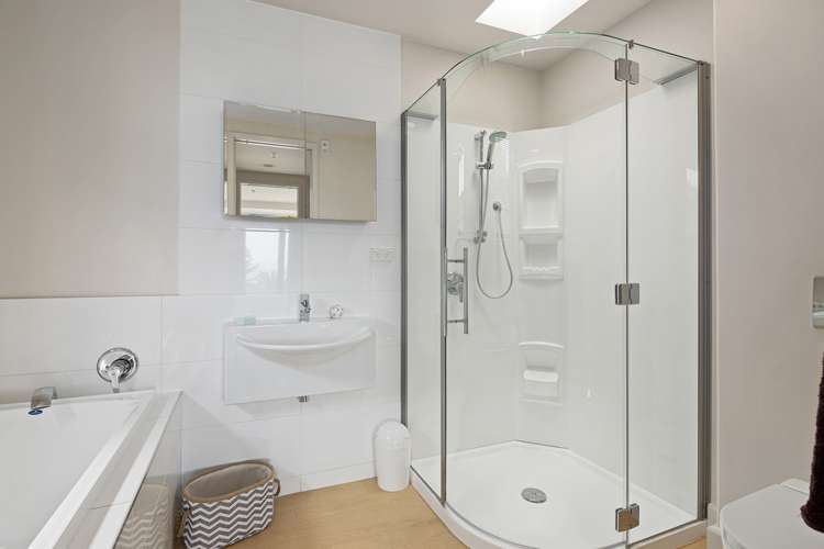 1/9 Bisley Avenue Moana_13