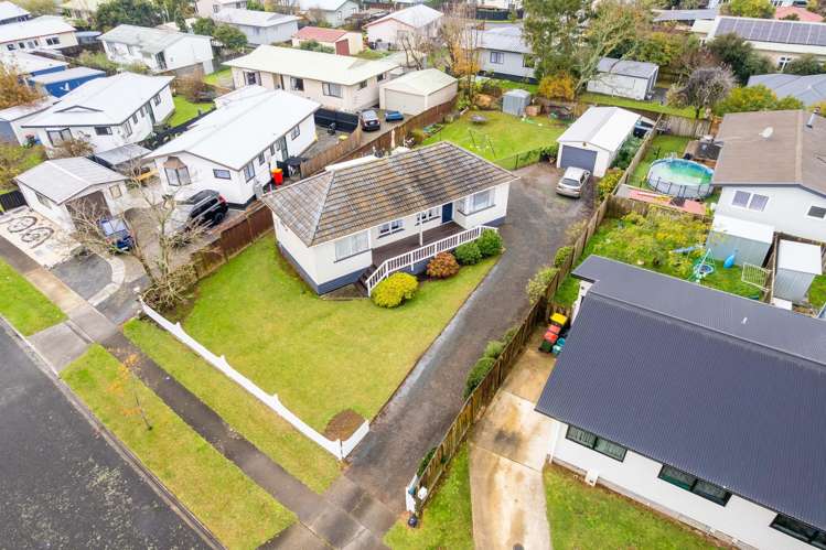 9 Shelley Jane Place Dinsdale_26