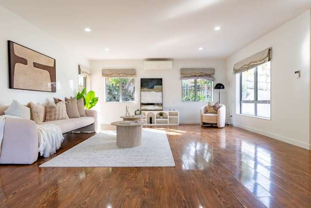 77A Royal Road Massey_4