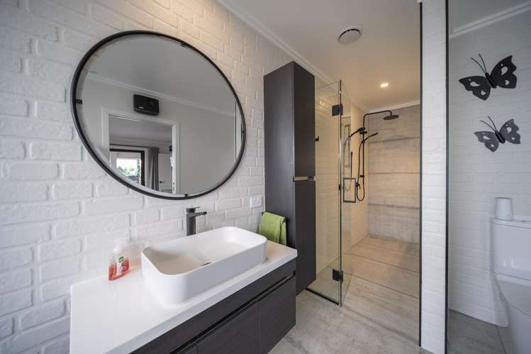 10 Orbell Crescent Te Anau_16