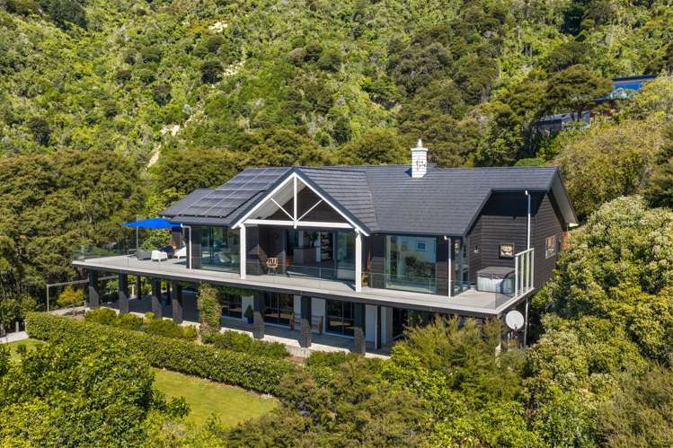 234 Port Underwood Road Waikawa Bay_10
