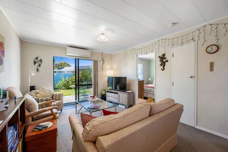 2/283 Westminster Avenue Tamatea_2