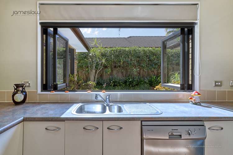 198 Kyle Road Greenhithe_6