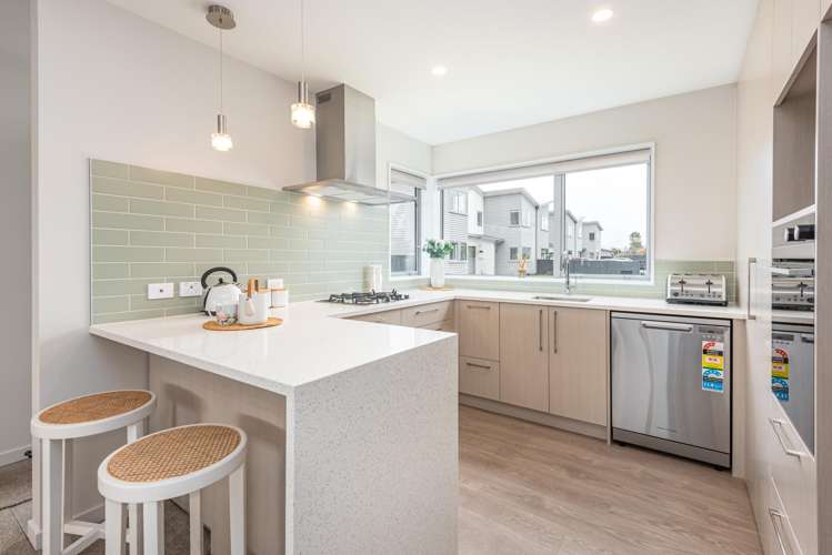 9 Kakapo Lane Redwood_1