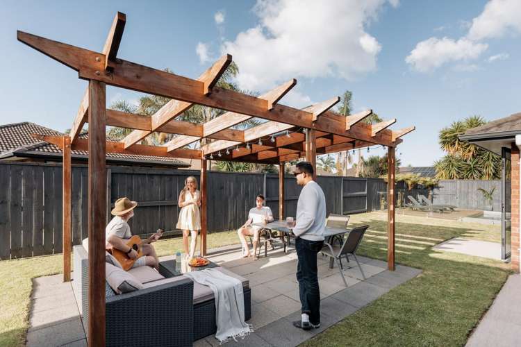 73 Carrington Drive Papamoa Beach_2