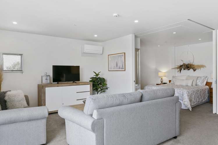 7/2 Lowell Place Waipahihi_9