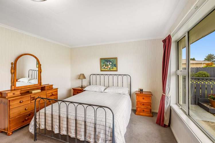 1 Ballantrae Place Gore_21