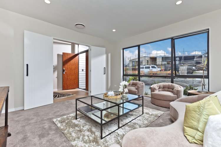 78 Colonial Drive Silverdale_11