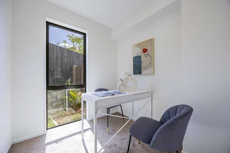 17B&E John Jennings Drive Oteha_24