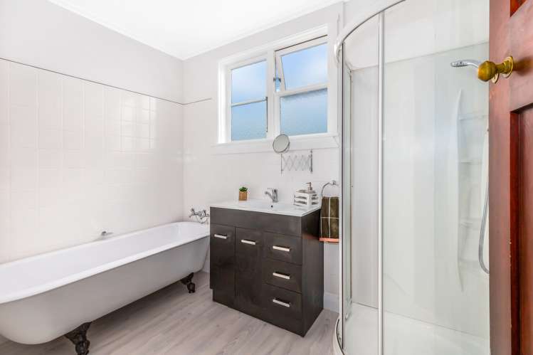 51 Heretaunga Street Petone_14