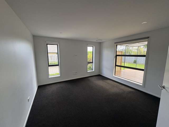 18 Dundee Road 10288_3